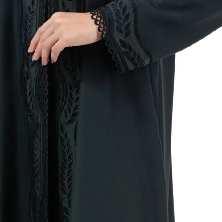 Beaded sleeve of abaya No. 15